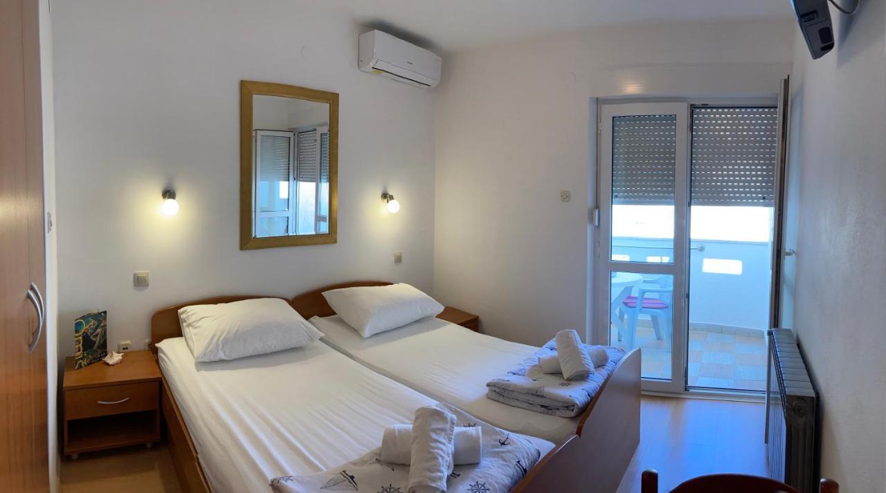 Sunrise Apartments And Studio Apartments 1 Lokva Rogoznica Exterior foto